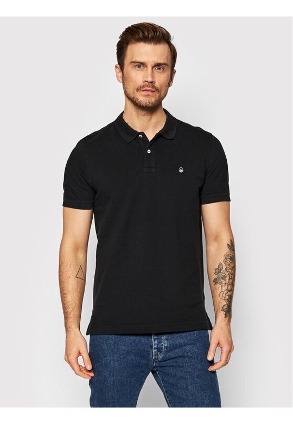 United Colors of Benetton - United Colors Of Benetton Polo 3089J3179 Czarny Regular Fit. Typ kołnierza: polo. Kolor: czarny. Materiał: bawełna