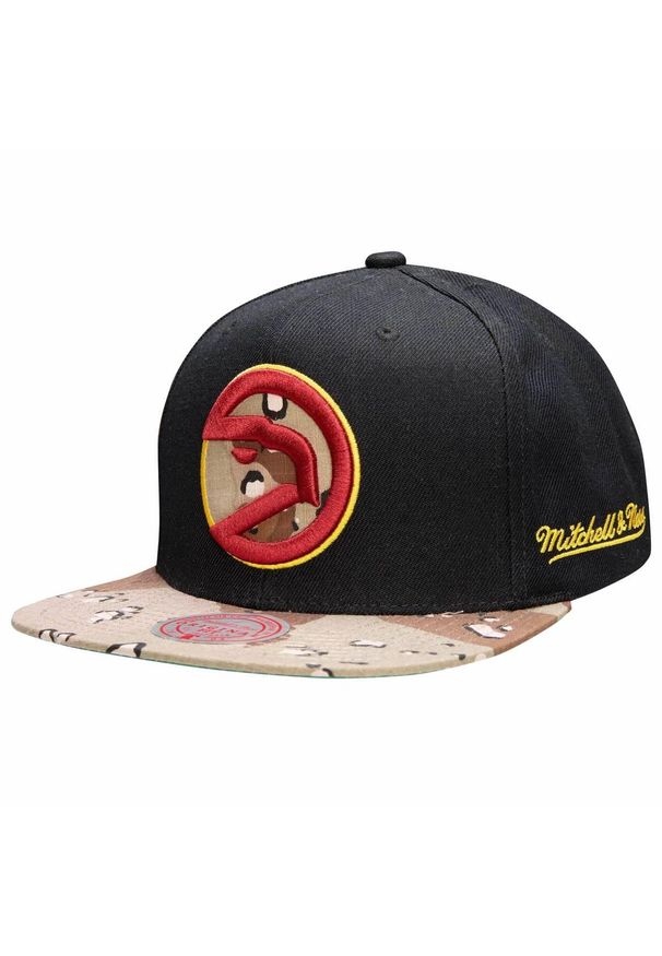 Czapka z daszkiem Mitchell & Ness NBA HWC Atlanta Hawks Choco Camo -AHAYYPPPBLCK. Kolor: czarny