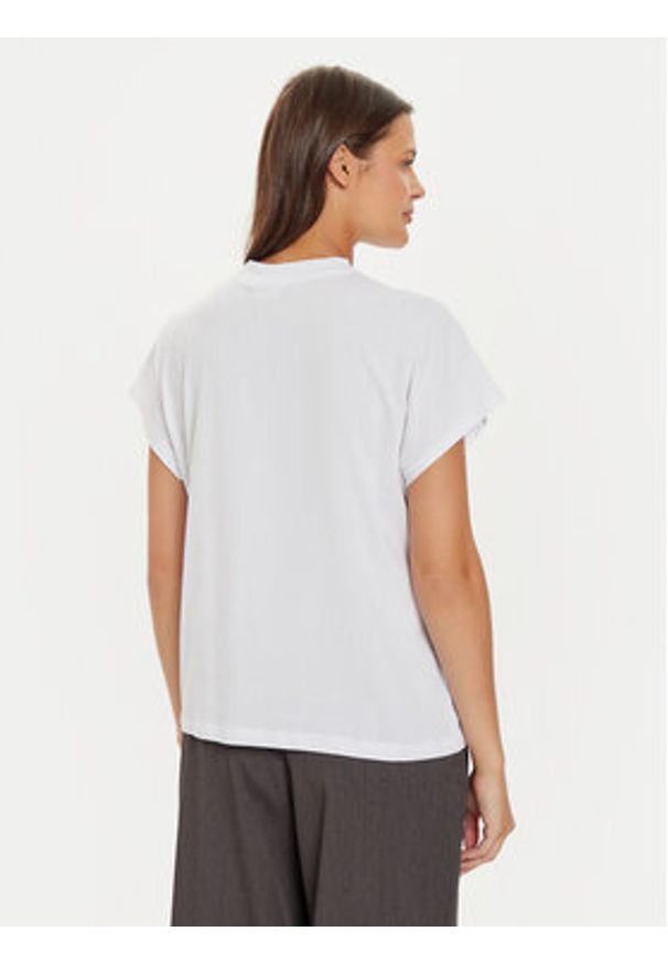 Noisy may - Noisy May T-Shirt 27030827 Biały Oversize. Kolor: biały. Materiał: bawełna