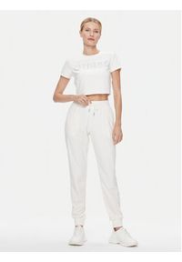 Guess Spodnie dresowe V3BB27 KBXI2 Écru Regular Fit. Materiał: syntetyk #3