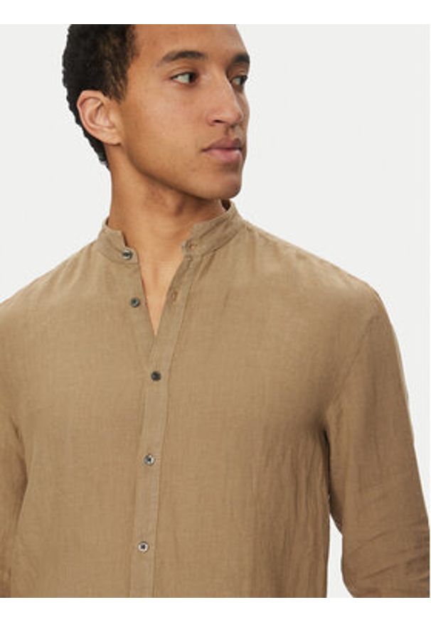 Hugo - HUGO Koszula Elvory 50490740 Beżowy Slim Fit. Kolor: beżowy. Materiał: len