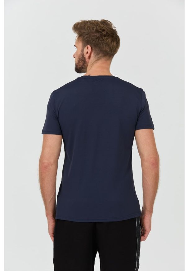 Guess - GUESS Granatowy męski t-shirt New Tech Str T, Rozmiar XL. Kolor: niebieski