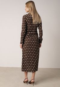 Born2be - Brązowa Wiskozowa Sukienka Koszulowa z Domieszką Lnu z Marszczeniem Besirra. Okazja: na co dzień, na spotkanie biznesowe, do pracy. Kolor: brązowy. Materiał: wiskoza, len. Typ sukienki: koszulowe. Styl: casual, biznesowy, elegancki #8