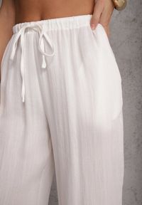 Renee - Białe Spodnie Wide Leg High Waist z Wiskozy Terilinae. Okazja: na co dzień. Stan: podwyższony. Kolor: biały. Materiał: wiskoza. Wzór: haft. Styl: casual #5