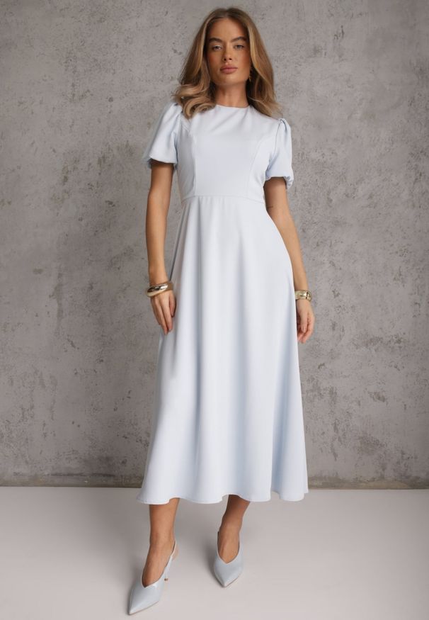 Renee - Niebieska Rozkloszowana Sukienka Koktajlowa VICES na Krótki Rękaw Nessesha. Okazja: na randkę, na wesele, na ślub cywilny. Kolor: niebieski. Długość rękawa: krótki rękaw. Styl: wizytowy. Długość: mini