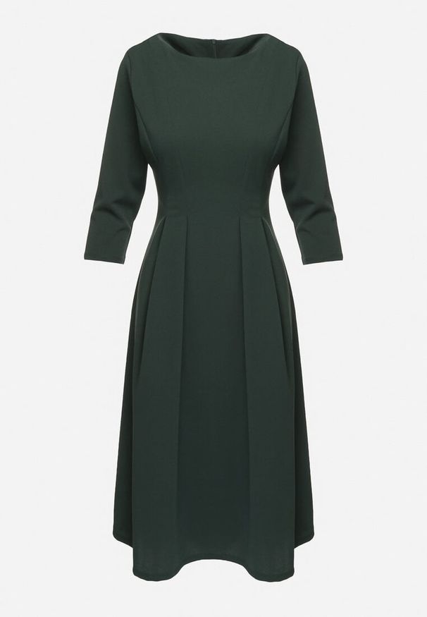 Born2be - Ciemnozielona Rozkloszowana Sukienka Ozdobiona Przeszyciami Reamira. Okazja: na co dzień. Typ kołnierza: dekolt w łódkę. Kolor: zielony. Wzór: aplikacja. Styl: casual, elegancki