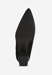 Born2be - Czarne Czółenka na Obcasie z Metaliczną Wstawką i Paskiem Wokół Kostki Linnolira. Okazja: na co dzień. Zapięcie: pasek. Kolor: czarny. Materiał: satyna. Wzór: paski. Obcas: na obcasie. Styl: casual, elegancki, wizytowy. Wysokość obcasa: średni #8