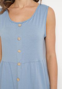 Born2be - Jasnoniebieska Sukienka o Rozkloszowanym Kroju na Szerokich Ramiączkach z Guzikami Saniella. Okazja: na co dzień. Kolor: niebieski. Długość rękawa: na ramiączkach. Typ sukienki: rozkloszowane. Styl: elegancki, casual, klasyczny #7