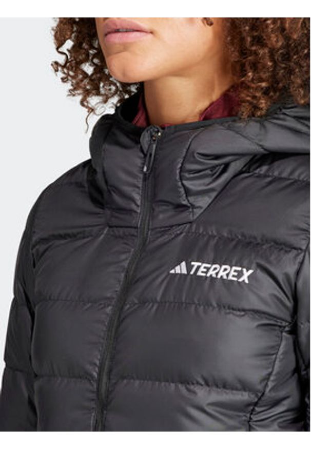 Adidas - adidas Kurtka puchowa Terrex Multi Light Down IP6034 Czarny Slim Fit. Kolor: czarny. Materiał: syntetyk