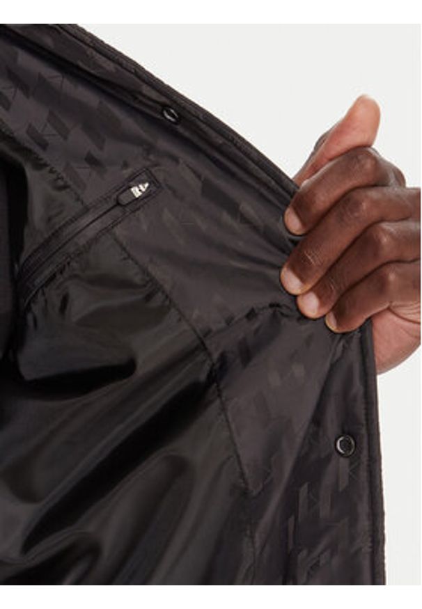 Karl Lagerfeld - KARL LAGERFELD Kurtka bomber 505064554504 Czarny Regular Fit. Typ kołnierza: dekolt w karo. Kolor: czarny. Materiał: syntetyk