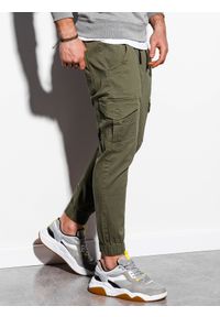 Ombre Clothing - Spodnie męskie JOGGERY z kieszeniami cargo - oliwkowe V18 P886 - XXL. Kolor: oliwkowy. Materiał: elastan, bawełna. Wzór: geometria