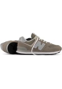 New Balance ML574EVG Sneakersy męskie. Okazja: do pracy, na co dzień, na spacer. Kolor: szary. Model: New Balance 574. Sport: turystyka piesza #3