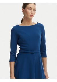 Rinascimento Sukienka koktajlowa CFC0127892003 Niebieski Regular Fit. Kolor: niebieski. Materiał: syntetyk. Styl: wizytowy #4