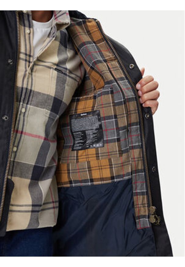 Barbour Kurtka przejściowa Ashby MWX0339NY92 Granatowy Regular Fit. Kolor: niebieski. Materiał: bawełna