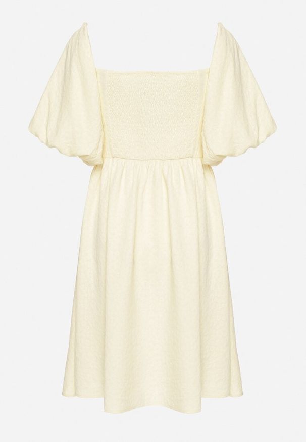 Born2be - Żółta Sukienka o Rozkloszowanym Kroju z Bufiastymi Rękawami Maradora. Okazja: na co dzień. Typ kołnierza: dekolt kwadratowy. Kolor: żółty. Styl: casual