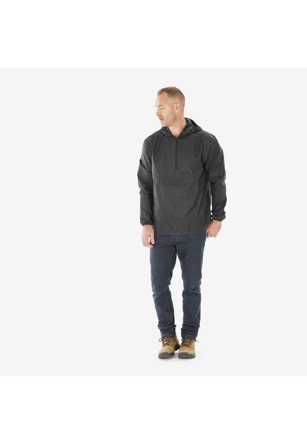 quechua - Kurtka turystyczna męska Quechua Raincut suwak pod szyją wodoodporna. Kolor: czarny. Materiał: poliester, materiał. Sport: turystyka piesza