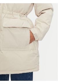 Tommy Jeans Kurtka puchowa Alaska DW0DW18821 Beżowy Regular Fit. Kolor: beżowy. Materiał: syntetyk #5