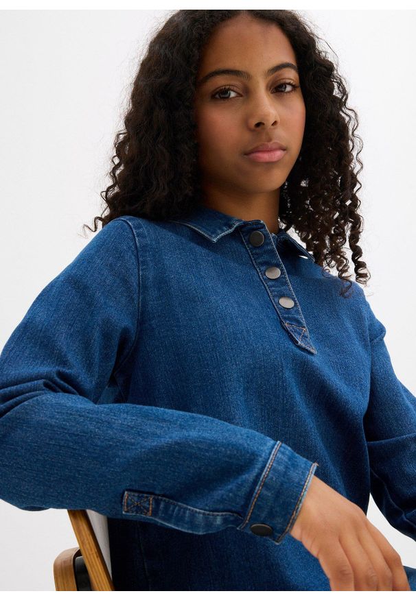 bonprix - Sukienka dżinsowa o trapezowym kroju z bawełną organiczną. Kolor: niebieski. Materiał: bawełna. Typ sukienki: trapezowe