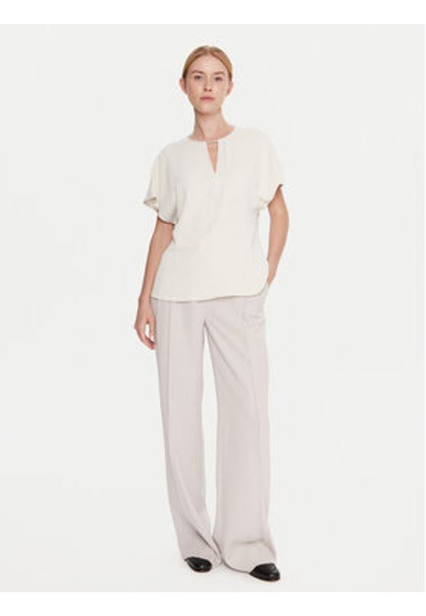 Calvin Klein Bluzka LV044C196G Écru Regular Fit. Materiał: syntetyk