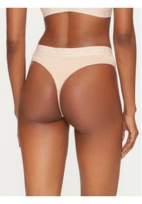 Lacoste Stringi 8F1342 Beżowy. Kolor: beżowy. Materiał: bawełna