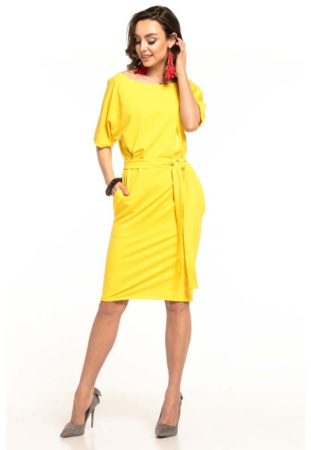 Tessita - Żółta Dzianinowa Sukienka z Kimonowym Krótkim Rękawem. Kolor: żółty. Materiał: dzianina. Długość rękawa: krótki rękaw