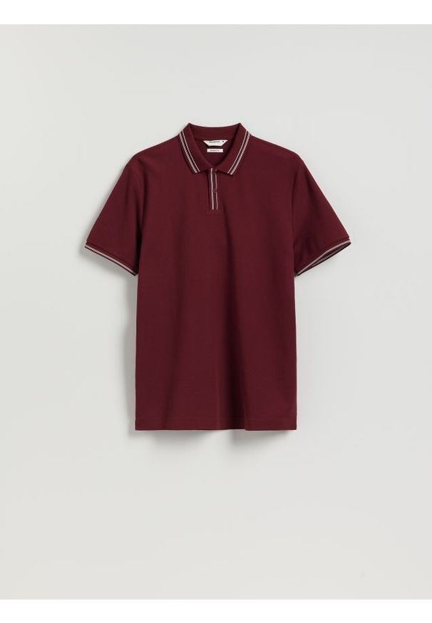 Reserved - Koszulka polo z bawełny merceryzowanej - bordowy. Typ kołnierza: polo. Kolor: czerwony. Materiał: bawełna