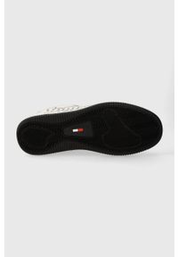 Tommy Jeans sneakersy TJM BASKET LOGO kolor biały EM0EM01257. Nosek buta: okrągły. Kolor: biały. Materiał: guma #3