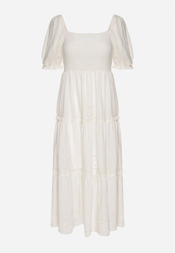 Born2be - Biała Bawełniana Sukienka z Haftowanym Wzorem Iffanella. Okazja: na co dzień, na spacer. Kolor: biały. Materiał: bawełna. Wzór: haft. Sezon: lato. Styl: casual, elegancki