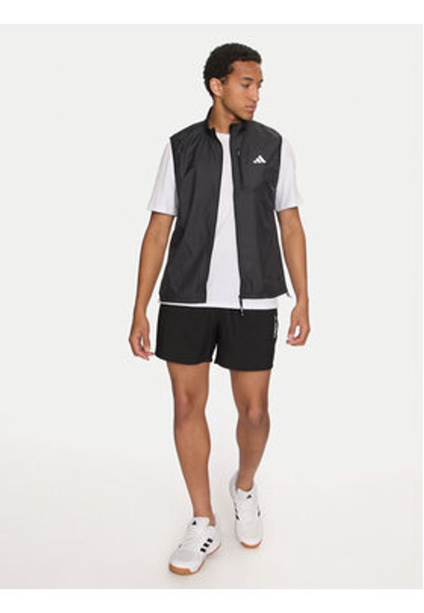 Adidas - adidas Kamizelka Own the Run IN1493 Czarny Slim Fit. Kolor: czarny. Materiał: syntetyk. Sport: bieganie