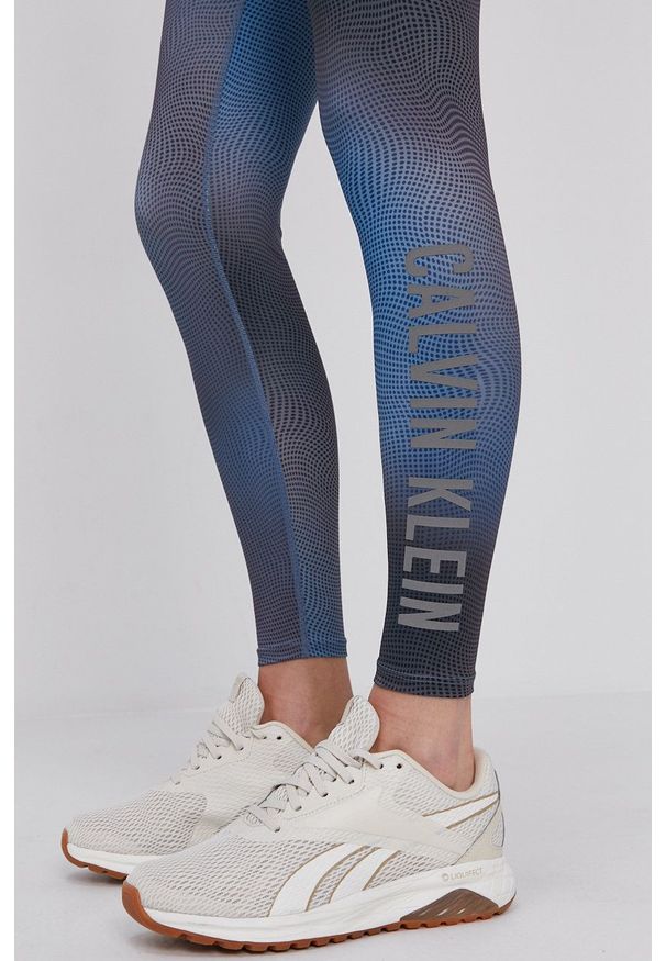 Calvin Klein Performance - Legginsy. Stan: podwyższony. Kolor: niebieski. Materiał: dzianina