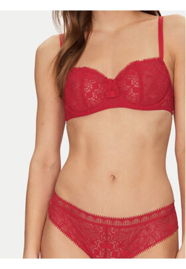 Chantelle Biustonosz z fiszbiną Day To Night C15F50 Czerwony. Kolor: czerwony. Materiał: syntetyk