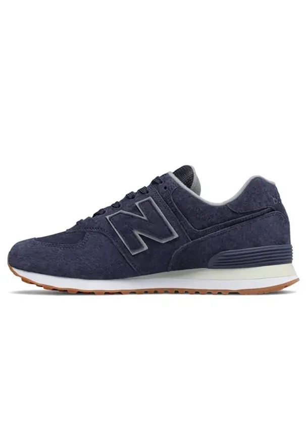 New Balance ML574EPA Sneakersy męskie. Okazja: na co dzień. Kolor: niebieski. Materiał: syntetyk, materiał, zamsz, guma. Szerokość cholewki: normalna. Model: New Balance 574