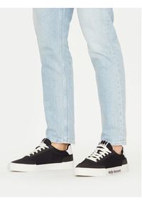 Helly Hansen Tenisówki Moss V-1 11721_990 Czarny. Kolor: czarny. Materiał: materiał #6