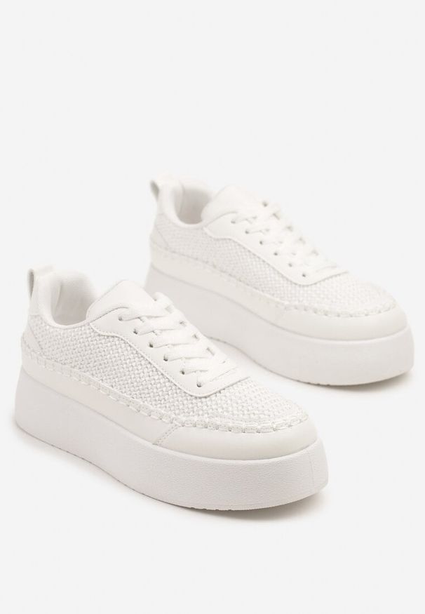 Born2be - Białe Sneakersy na Grubej Podeszwie z Plecioną Cholewką Nilavanea. Okazja: na co dzień. Kolor: biały. Materiał: jeans. Szerokość cholewki: normalna