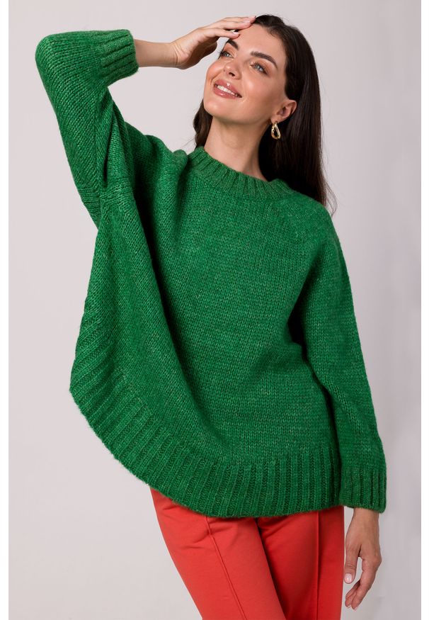 MOE - Sweter Oversize z Nietoperzowym Rękawem - Szmaragdowy. Kolor: zielony. Materiał: wełna, poliester, akryl, poliamid