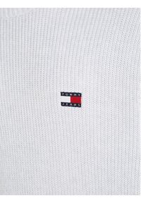 Tommy Jeans Sweter Tonal Xs Badge DM0DM17776 Szary Regular Fit. Kolor: szary. Materiał: bawełna #4