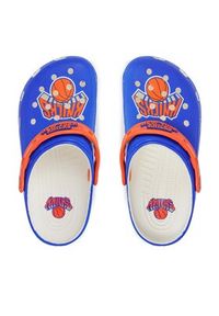 Crocs Klapki Crocs Classic Nba New York Knicks Clog 208862 Biały. Kolor: biały #4