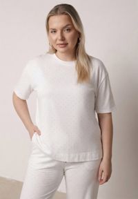 Born2be - Biały Komplet Bawełniany o Fasonie Oversize T-shirt i Spodnie Azilane. Kolor: biały. Materiał: bawełna #8