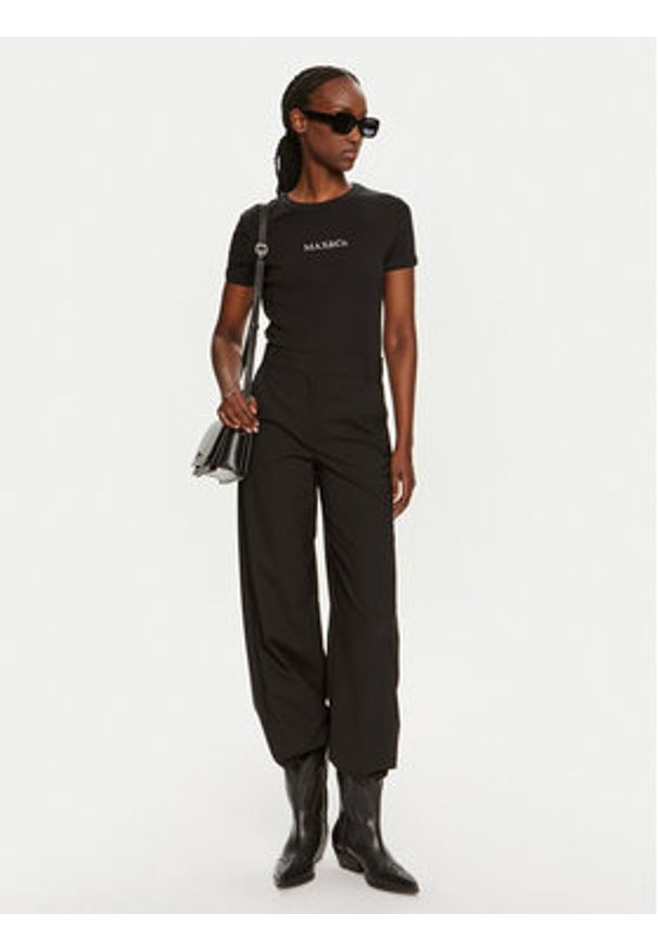 MAX&Co. T-Shirt 2428976014200 2428976014200 Czarny Regular Fit. Kolor: czarny. Materiał: bawełna