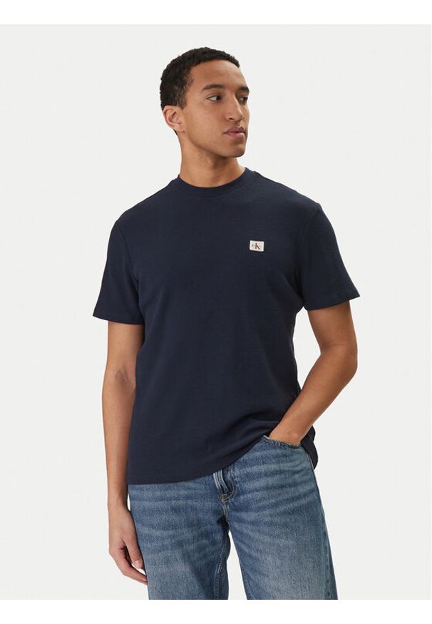 Calvin Klein Jeans T-Shirt Waffle Badge LV04RD008G Granatowy Regular Fit. Kolor: niebieski. Materiał: syntetyk