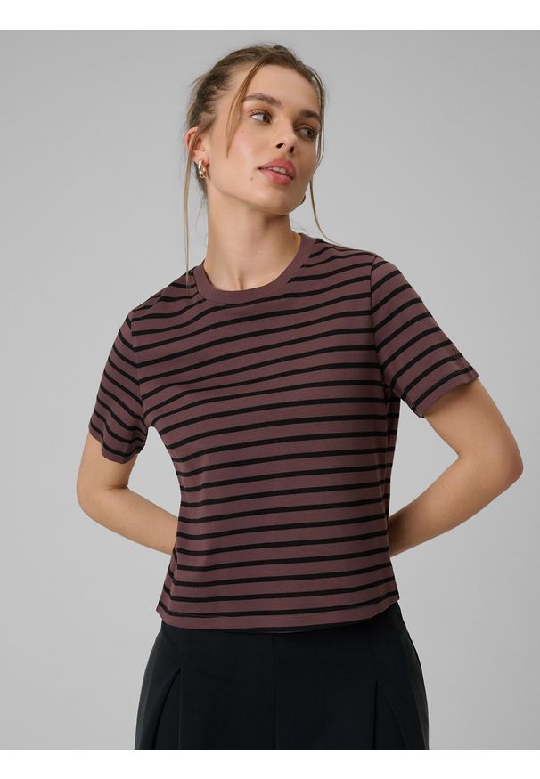 4f - 4F T-shirt regular gładki damski - brązowy M. Okazja: na co dzień. Kolor: brązowy. Materiał: bawełna, dzianina. Długość rękawa: krótki rękaw. Długość: krótkie. Wzór: gładki. Styl: casual