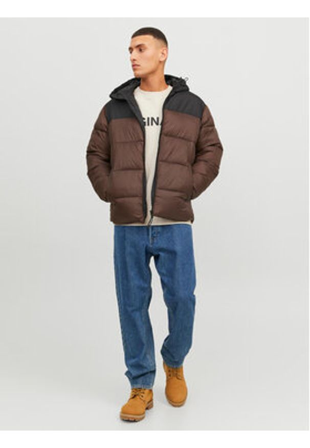 Jack & Jones - Jack&Jones Kurtka zimowa 12235859 Brązowy Regular Fit. Kolor: brązowy. Materiał: syntetyk. Sezon: zima