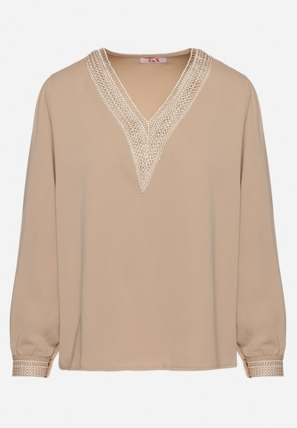 Born2be - Beżowa Bluzka w Rustykalnym Stylu z Koronką i Dekoltem w Serek Gonlira. Typ kołnierza: dekolt w serek. Kolor: beżowy. Materiał: koronka. Długość rękawa: długi rękaw. Długość: długie. Wzór: koronka. Styl: boho, elegancki