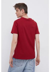 Lee Cooper T-shirt bawełniany kolor czerwony gładki. Okazja: na co dzień. Kolor: czerwony. Materiał: bawełna. Wzór: gładki. Styl: casual #4