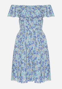 Born2be - Niebieska Sukienka z Bawełny Typu Hiszpanka z Falbankami w Kwiaty Aenne. Okazja: na spacer, na imprezę. Typ kołnierza: kołnierz z falbankami, dekolt hiszpanka. Kolor: niebieski. Materiał: bawełna. Wzór: kwiaty. Sezon: lato. Styl: elegancki #5