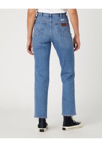 Wrangler - Spodnie jeansowe damskie WRANGLER WILD WEST MID BLUE. Okazja: na co dzień, na spacer, do pracy. Kolor: niebieski. Materiał: jeans. Styl: casual #4