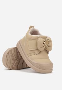 Born2be - Beżowe Botki z Kokardą i Metalicznym Sercem Avoskia. Okazja: na co dzień. Zapięcie: rzepy. Kolor: beżowy. Materiał: jeans. Styl: casual #2