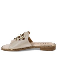 Złote Klapki S.Barski Eleganckie Buty Damskie. Okazja: na spacer, na plażę. Kolor: złoty. Materiał: skóra ekologiczna. Sezon: lato. Styl: elegancki