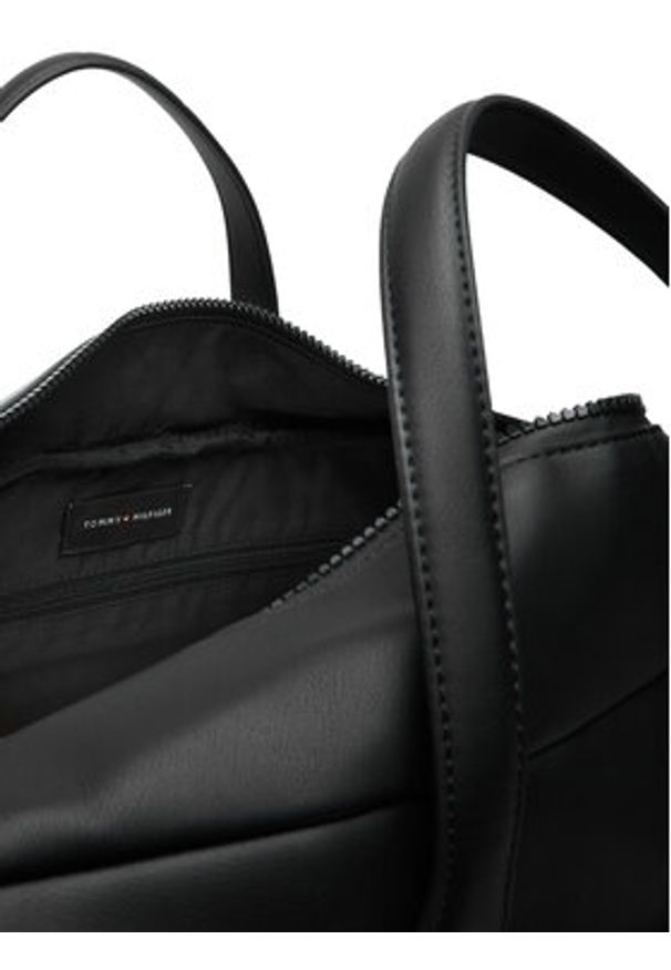 TOMMY HILFIGER - Tommy Hilfiger Torba weekendowa Th Flag Duffle AM0AM14007 Czarny. Kolor: czarny. Materiał: skóra