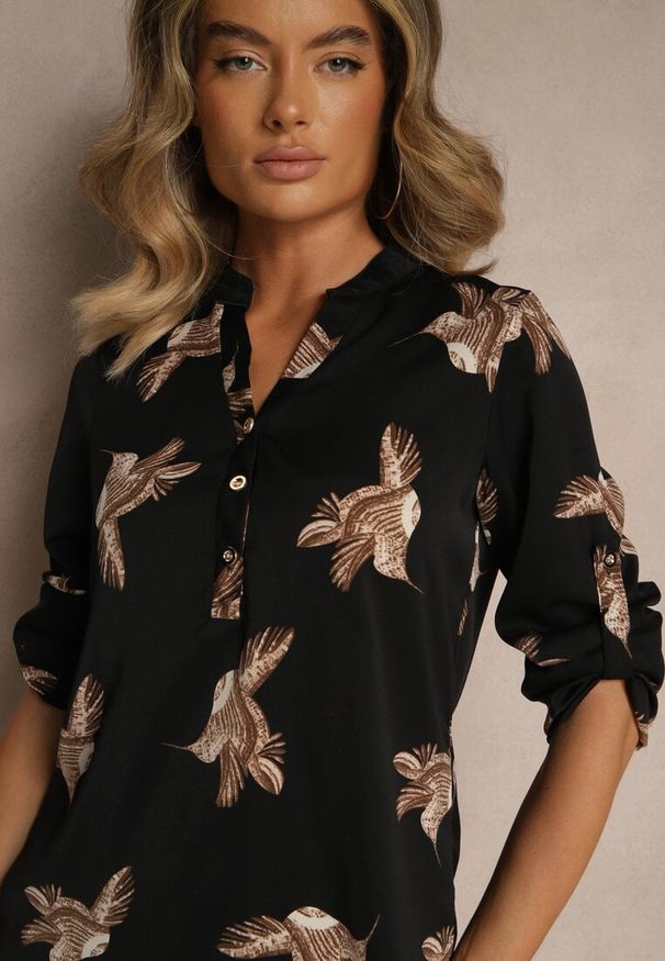 Renee - Czarna Koszula z Bawełną ze Wzorem Ptaków Lumevire. Okazja: na co dzień. Kolor: czarny. Materiał: bawełna. Wzór: aplikacja. Styl: elegancki, casual